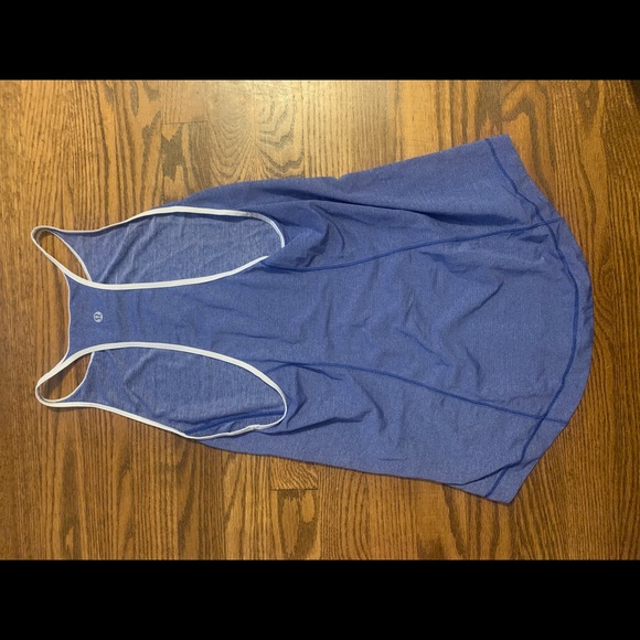 Lululemon tank - Picture 2 of 3